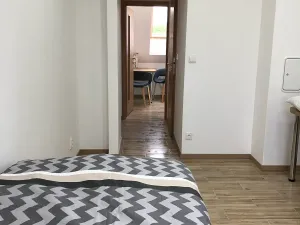 Pronájem bytu 1+1, Zlín, Vejvanovská, 30 m2