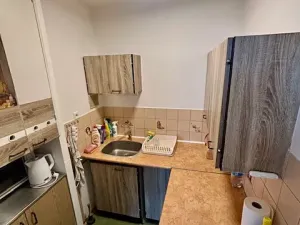 Pronájem bytu 1+kk, Praha, Prosecká, 30 m2