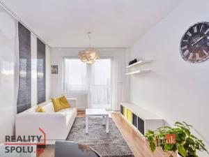 Pronájem bytu 1+kk, Praha - Libeň, Matějkova, 49 m2