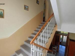 Prodej vily, Praha - Suchdol, 243 m2