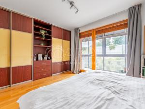 Pronájem bytu 2+kk, Praha - Liboc, Naardenská, 80 m2