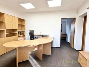 Pronájem kanceláře, Český Těšín, Tovární, 32 m2