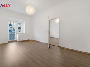 Pronájem bytu 2+1, Praha - Žižkov, Biskupcova, 47 m2
