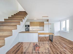Prodej bytu 4+kk, Horoušany, Rubínová, 92 m2
