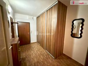 Pronájem bytu 3+1, Ústí nad Labem - Neštěmice, Hluboká, 67 m2