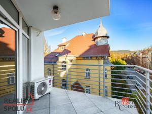 Pronájem bytu 2+1, Liberec - Liberec I-Staré Město, Husova, 59 m2