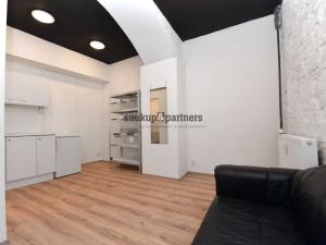 Prodej bytu 1+kk, Praha - Libeň, Zenklova, 19 m2