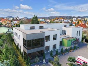 Prodej obchodního prostoru, Nový Bor, Hálkova, 650 m2