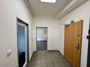 Pronájem kanceláře, Mladá Boleslav - Mladá Boleslav II, Máchova, 291 m2