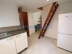 Prodej bytu 1+1, Praha - Smíchov, Tomáškova, 33 m2