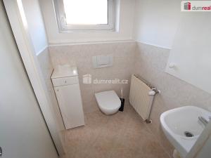 Pronájem rodinného domu, Jesenice, Na Veselí, 150 m2