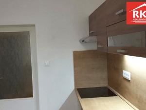 Pronájem bytu 1+1, Cheb, Dlouhá, 36 m2