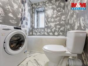 Prodej bytu 2+kk, Karlovy Vary - Stará Role, Závodu míru, 40 m2