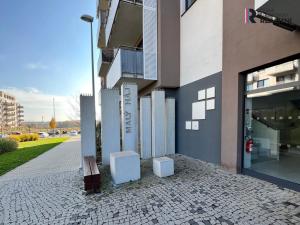 Pronájem bytu 1+kk, Praha - Dolní Měcholupy, Honzíkova, 27 m2