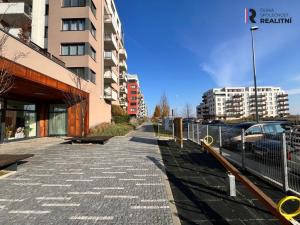 Pronájem bytu 1+kk, Praha - Dolní Měcholupy, Honzíkova, 27 m2