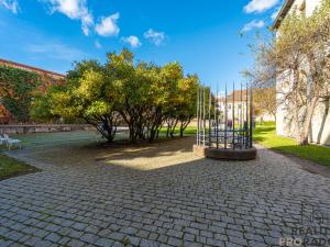 Prodej bytu 2+kk, Praha - Staré Město, Kozí, 45 m2