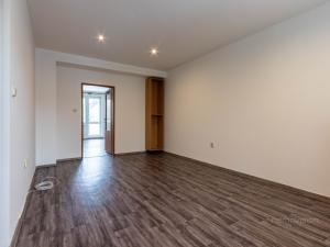 Prodej bytu 2+1, Strážnice, Smetanova, 52 m2