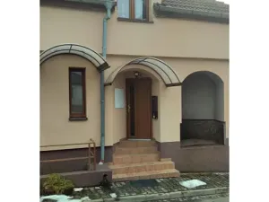 Pronájem bytu 1+kk, Holubice, Na Hrázi, 20 m2