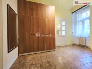 Prodej bytu 3+1, Praha - Holešovice, Janovského, 90 m2