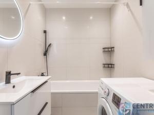 Pronájem bytu 4+1, Praha - Háje, Hekrova, 79 m2