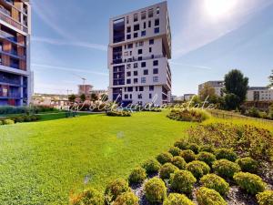 Pronájem bytu 3+kk, Praha - Vysočany, Oktábcových, 70 m2