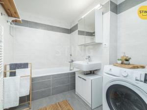 Prodej bytu 2+kk, Praha, Tupolevova, 58 m2