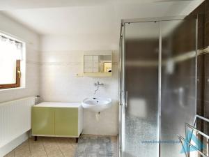 Prodej rodinného domu, Bříšťany, 100 m2