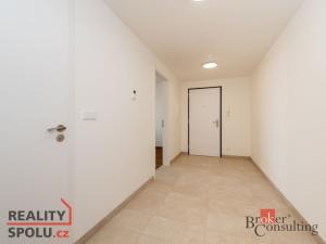 Pronájem bytu 2+kk, Praha - Vysočany, Smržových, 51 m2