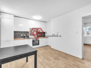 Prodej rodinného domu, Borohrádek, Čapkova, 184 m2