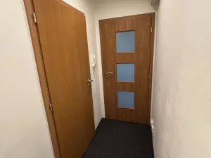 Pronájem bytu 2+kk, Sokolov, Křížová, 40 m2