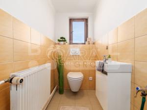 Prodej bytu 3+1, Křemže, Náměstí, 69 m2