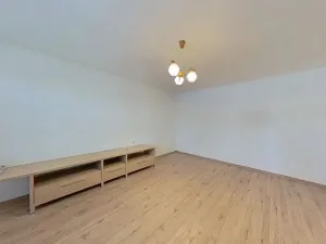 Pronájem bytu 3+1, Trnava, 92 m2