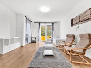 Pronájem bytu 1+kk, Praha - Kyje, Sicherova, 38 m2