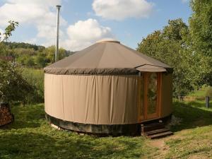 Prodej komerčního pozemku, Heřmaničky, 19000 m2