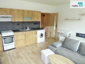 Pronájem bytu 1+kk, Plzeň - Bolevec, Kaznějovská, 40 m2