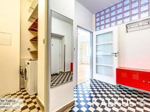 Pronájem bytu 3+kk, Hradec Králové, Smetanovo nábřeží, 75 m2