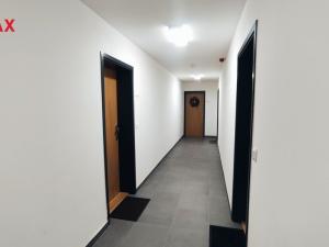 Pronájem bytu 2+kk, Olomouc - Řepčín, Aloise Rašína, 8221 m2