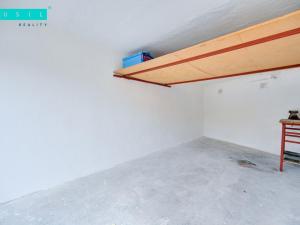 Prodej garáže, Slavonín, 19 m2
