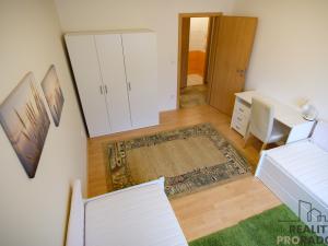 Pronájem bytu 2+kk, Olomouc, Novosadský dvůr, 51 m2