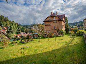 Prodej rodinného domu, Tanvald, Komenského, 600 m2