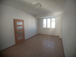 Pronájem bytu 2+1, Tábor, Farského, 73 m2