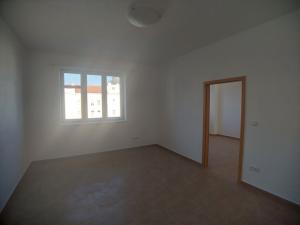 Pronájem bytu 2+1, Tábor, Farského, 73 m2