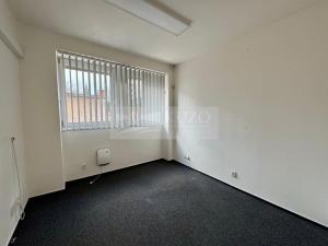 Pronájem kanceláře, Mladá Boleslav - Mladá Boleslav II, Máchova, 126 m2