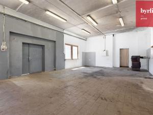 Pronájem výrobních prostor, Krnov, Lidická, 259 m2