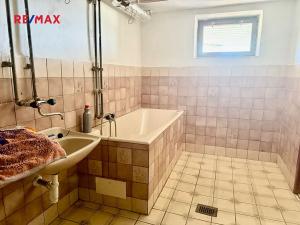 Prodej rodinného domu, Řenče, 150 m2