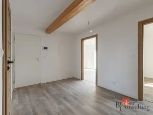 Prodej bytu 3+kk, Újezd u Brna, 9. května, 83 m2