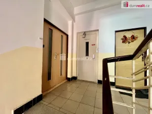 Prodej bytu 2+1, Karlovy Vary - Rybáře, Sokolovská, 82 m2