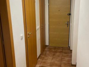 Pronájem bytu 3+1, Praha - Hostivař, Miranova, 72 m2