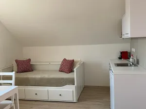 Prodej vinného sklepa, Čejkovice, 66 m2