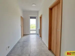 Pronájem bytu 2+kk, Znojmo, Vrbkova, 62 m2
